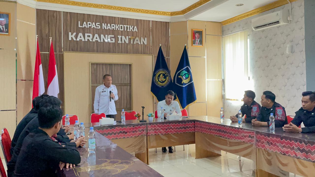 Profesional dan Teliti, Kalapas Narkotika Karang Intan Tekankan Petugas P2U Perkuat Standar Pengamanan