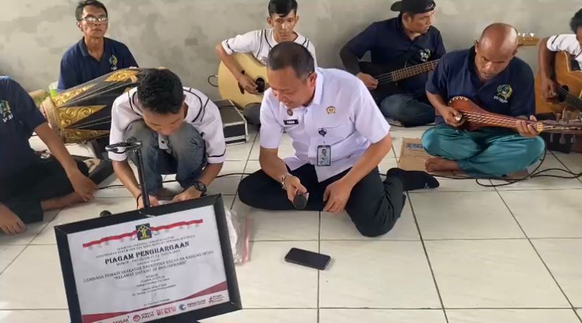 Seni Panting Hidup di Lapas: Kalapas Turut Bermain dan Beri Masukan untuk Pelestarian Budaya